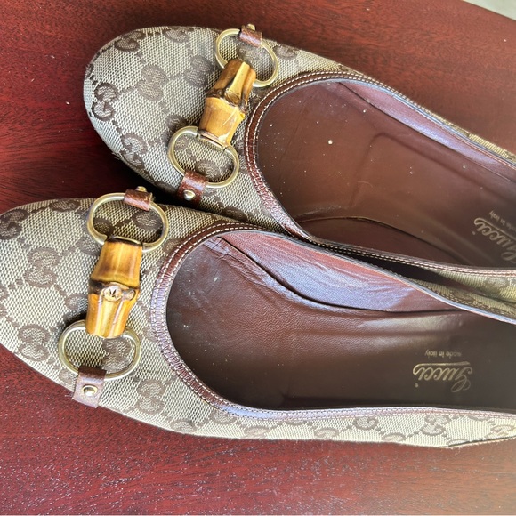 Authentic Gucci female shoes - Picture 2 of 4